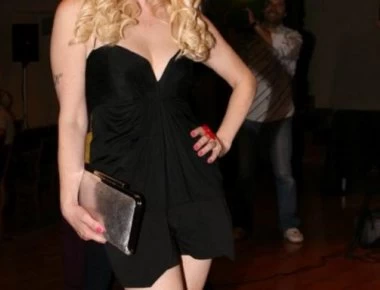 «Από τότε που χώρισα έχω κάνει σχέσεις με διάσημους και δεν το έχει μάθει κανείς» (βίντεο)